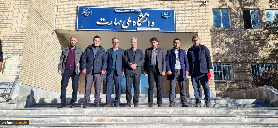 بازدید فرماندار محترم شهرستان اهر از آموزشکده ملی مهارت اهر 2