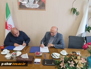 گام بلند دانشگاه ملی مهارت واحد استانی آذربایجان شرقی و صنعت برای تولید کریستال لوستر؛ تفاهم نامه ای به وسعت یک دهه آینده
 2