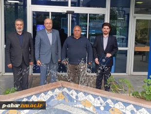 گام بلند دانشگاه ملی مهارت واحد استانی آذربایجان شرقی و صنعت برای تولید کریستال لوستر؛ تفاهم نامه ای به وسعت یک دهه آینده
 4